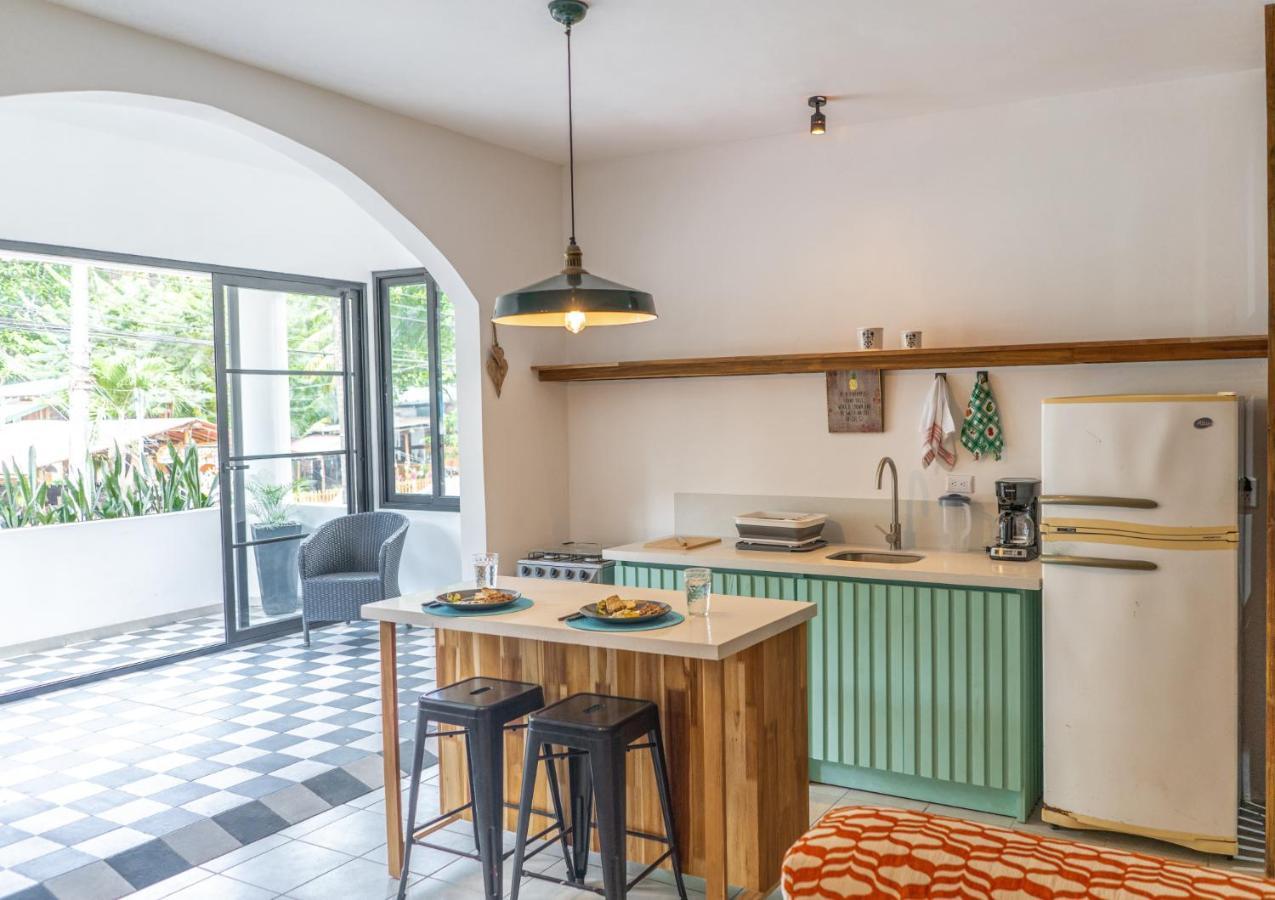 Plaza Royal Apartments Playa Santa Teresa  ภายนอก รูปภาพ